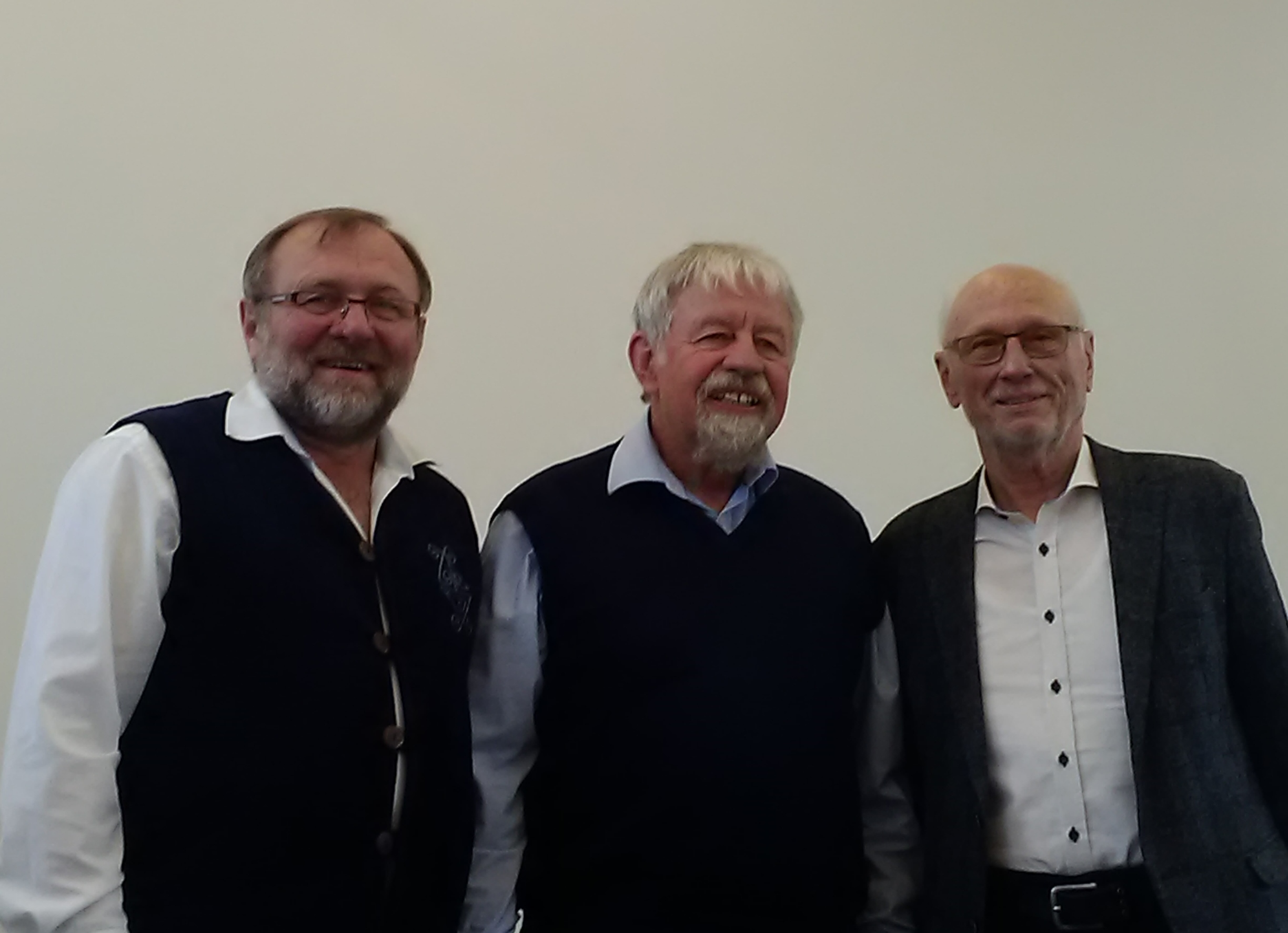 Mehr über den Artikel erfahren 25jährige Jubiläum des MGB und Leiterwechsel